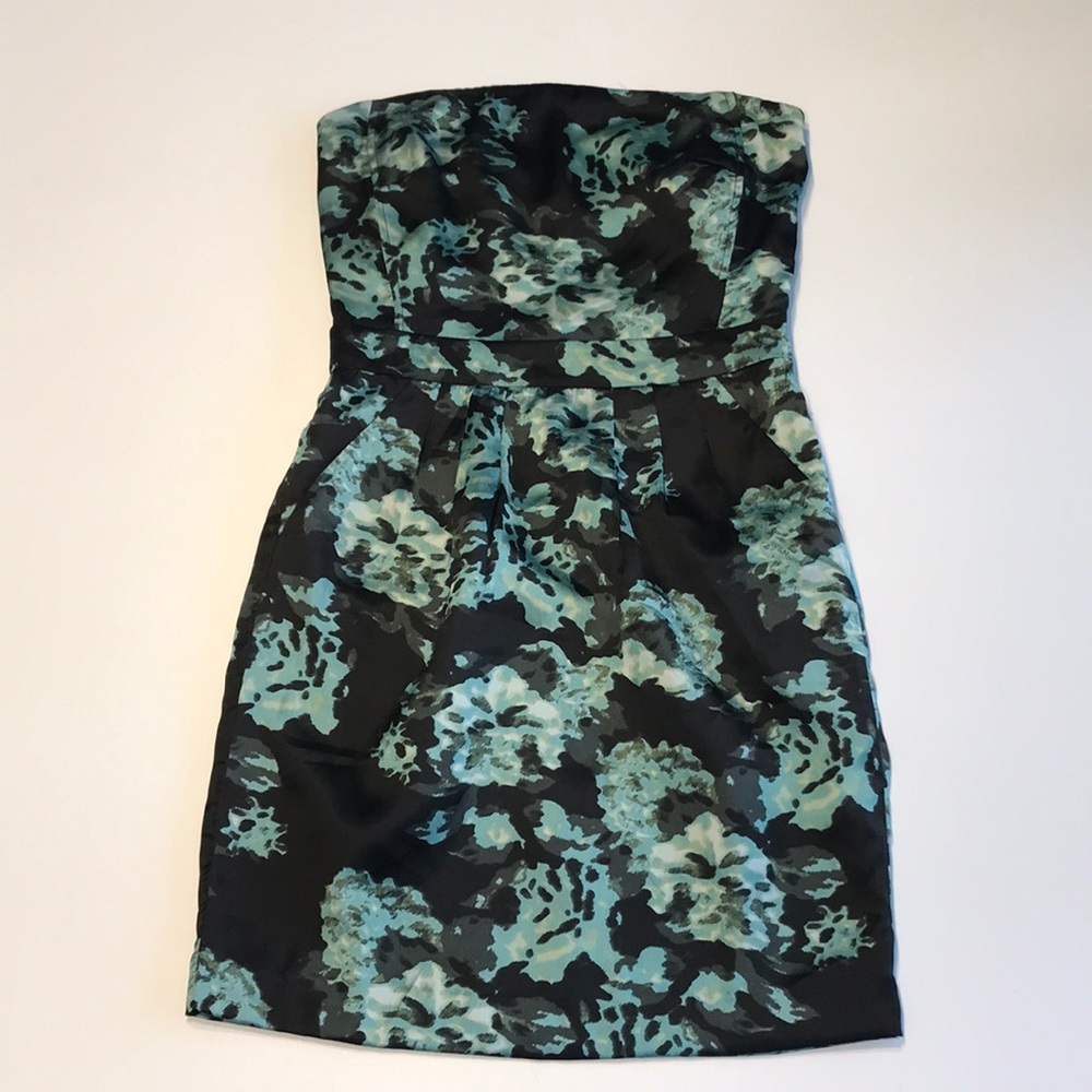 BANANA REPUBLIC STRAPLESS COCKTAIL DRESS